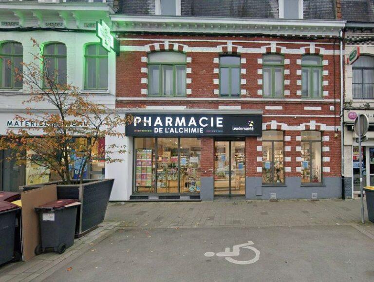 Ravalement de la façade d&rsquo;une pharmacie à Loos
