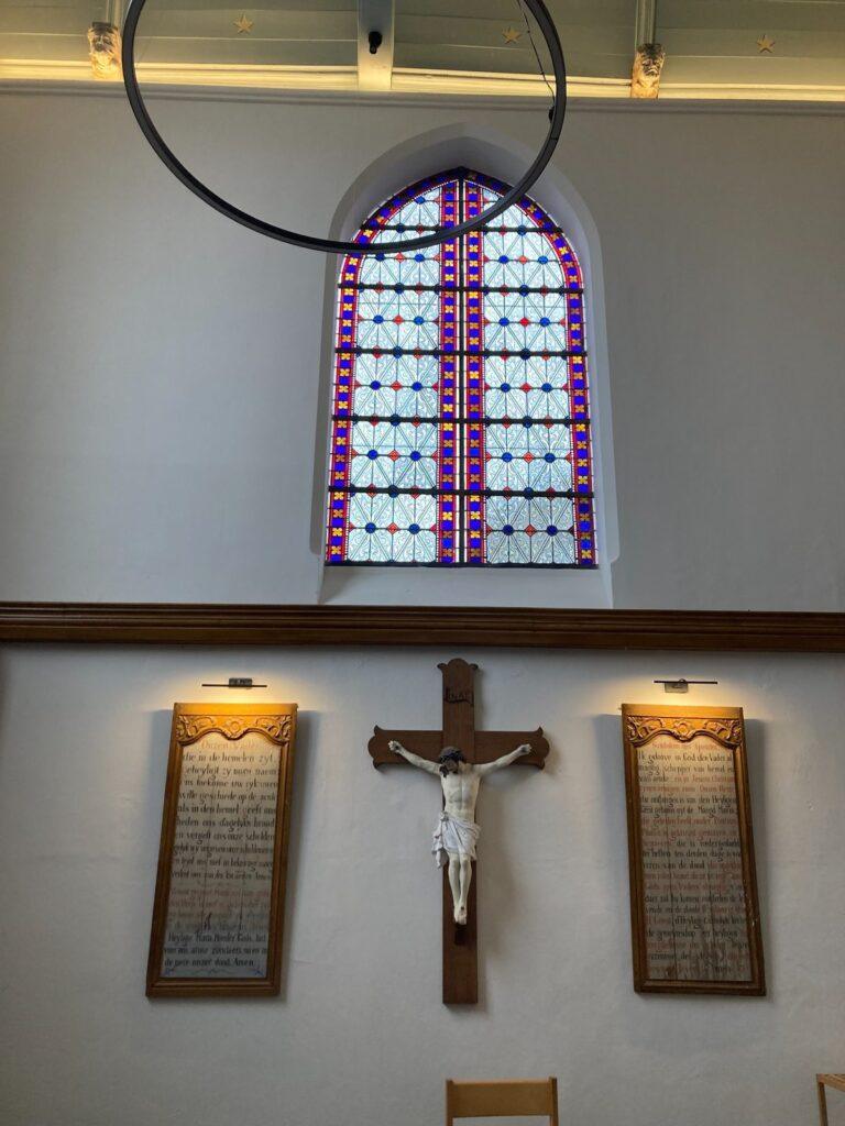 chantier platrerie eglise terdeghem pocholle vitrail crucifix restaure
